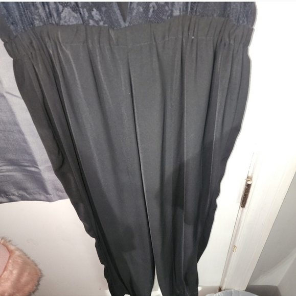 Forever 21 lace jumpsuit 2x - Picture 8 of 8